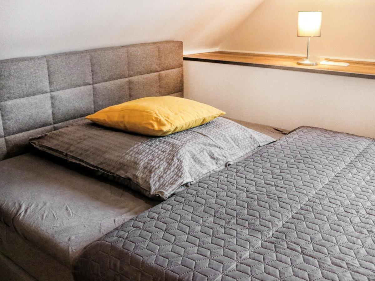 Lightplace • Groessere Gruppen • 4 Einzelzimmer • Boxspring • Smart Tv • Biergarten • Restaurant Braunschweig Esterno foto