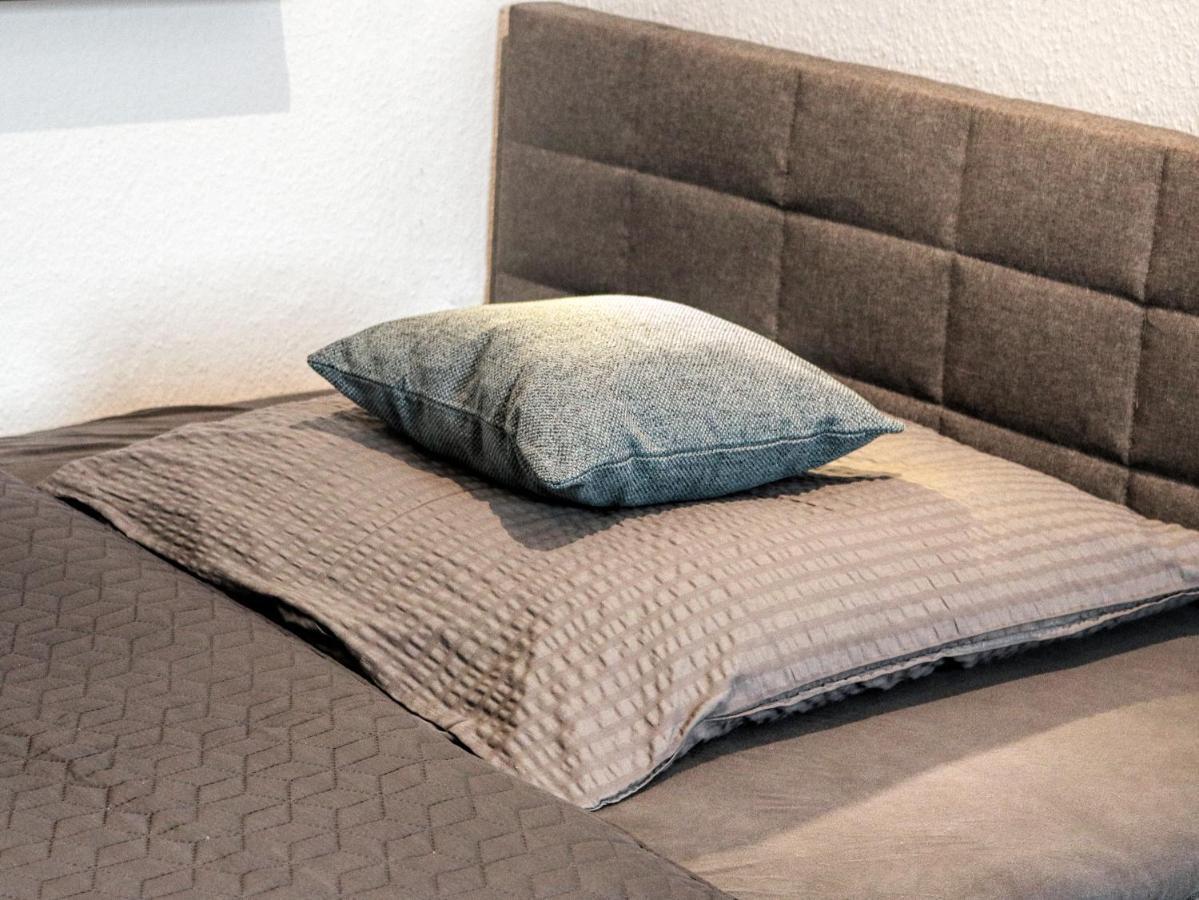 Lightplace • Groessere Gruppen • 4 Einzelzimmer • Boxspring • Smart Tv • Biergarten • Restaurant Braunschweig Esterno foto